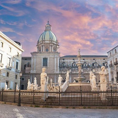 Luxury Apartment Via Genova Палермо Екстериор снимка
