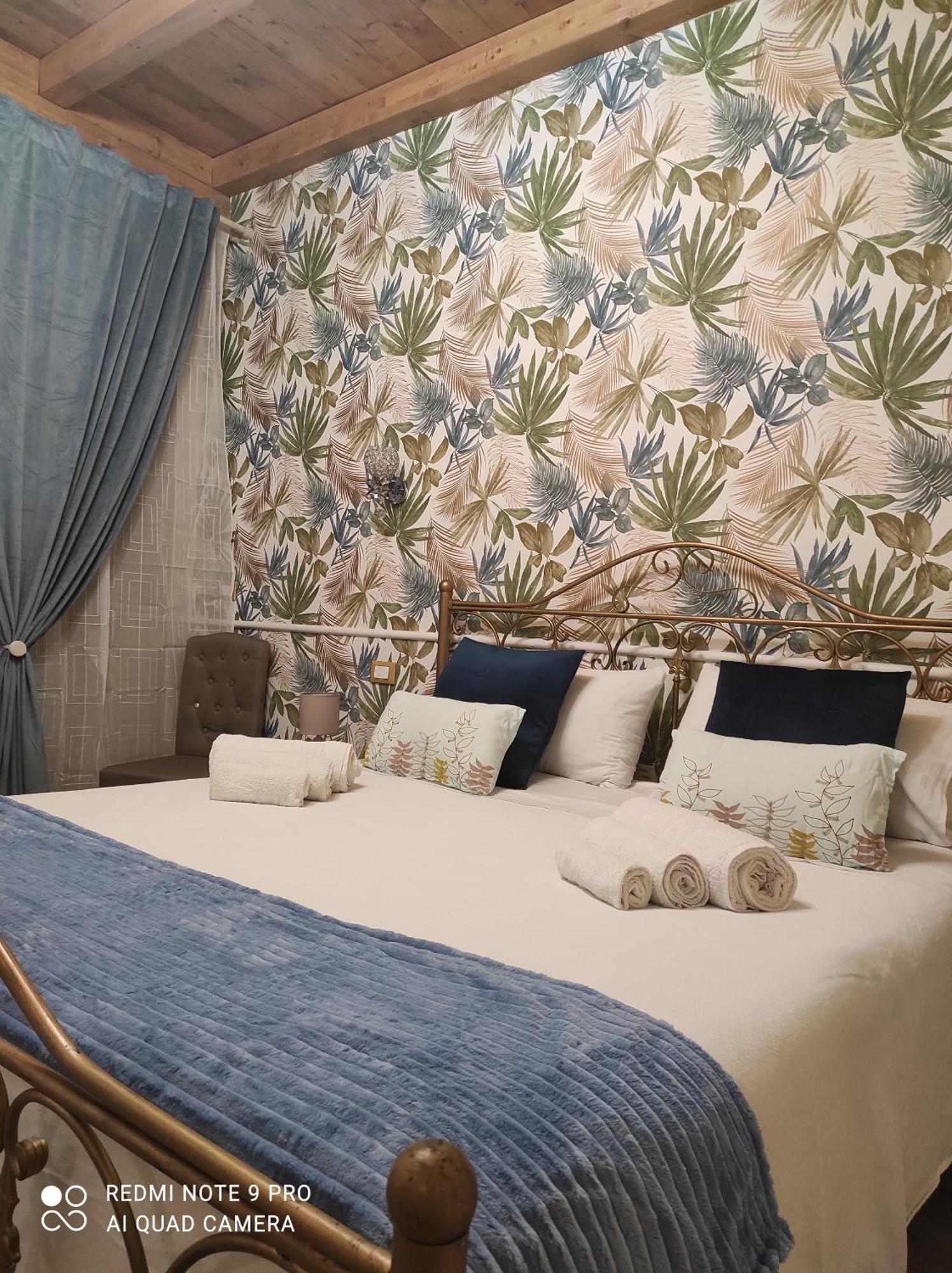 Luxury Apartment Via Genova Палермо Екстериор снимка